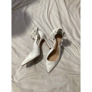 Gianni Bini White Pointed Toe Ankle Strap Heels
